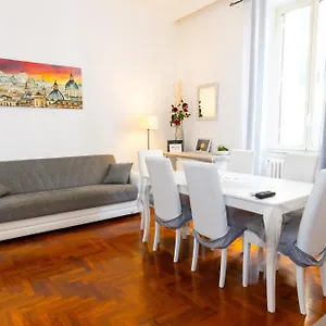 Apartment Vespasiano 49